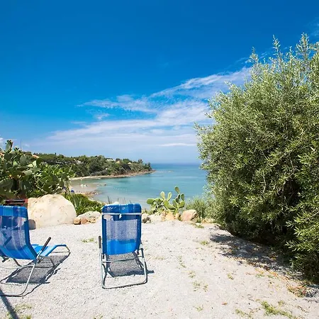 Ogliastro Sul Mare Holiday home *